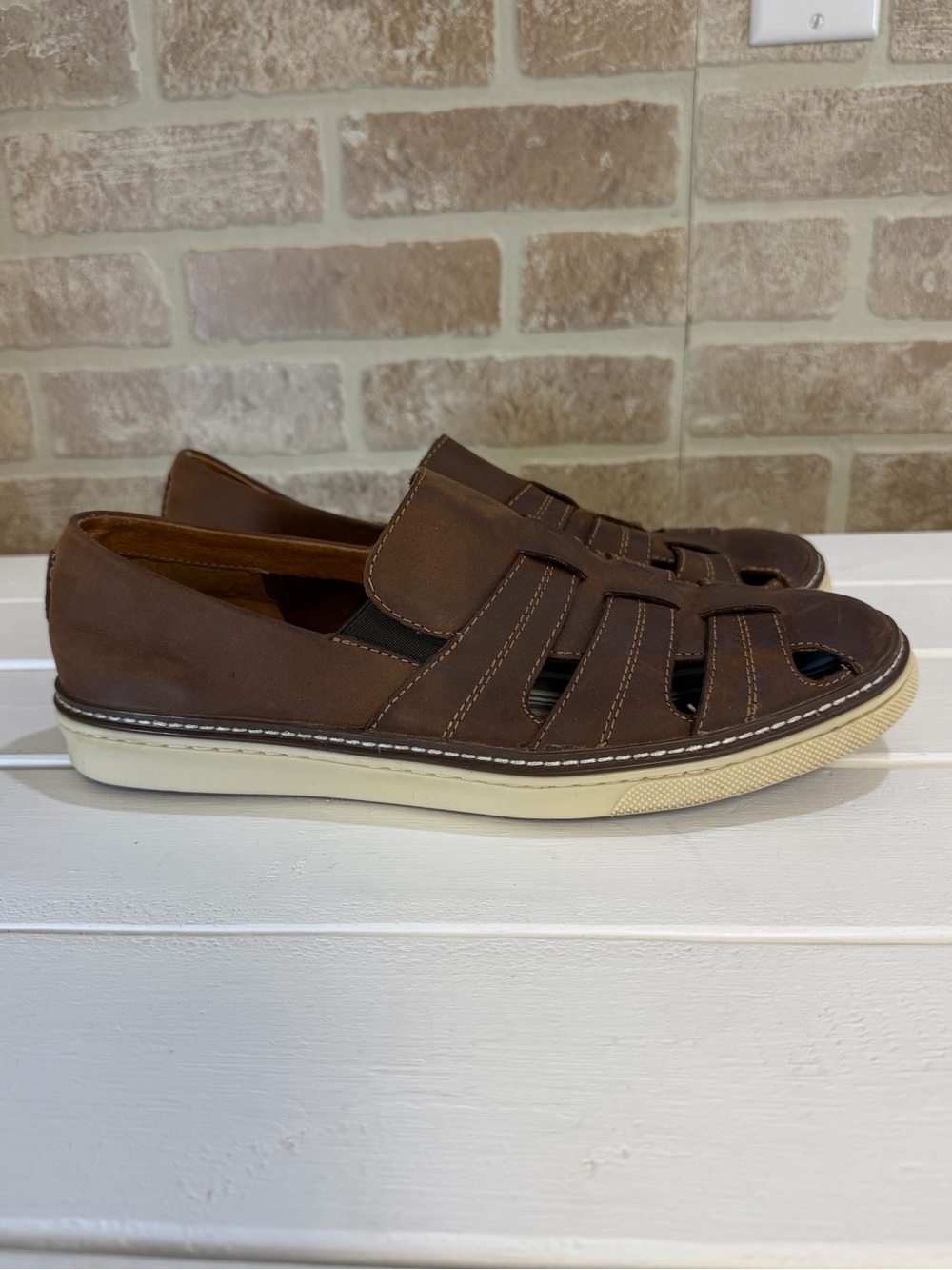Johnston & Murphy Brown Leather Fisherman Sandals 8.5M Casual Comfort 25-1670